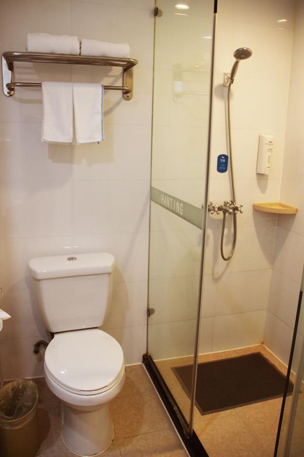 Hanting Hotel Shenyang Sujiatun Railway Station Chambre photo